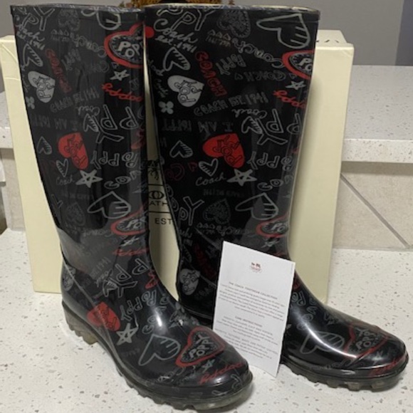 Coach Pixie Pop Heart Rain Boots Size 8